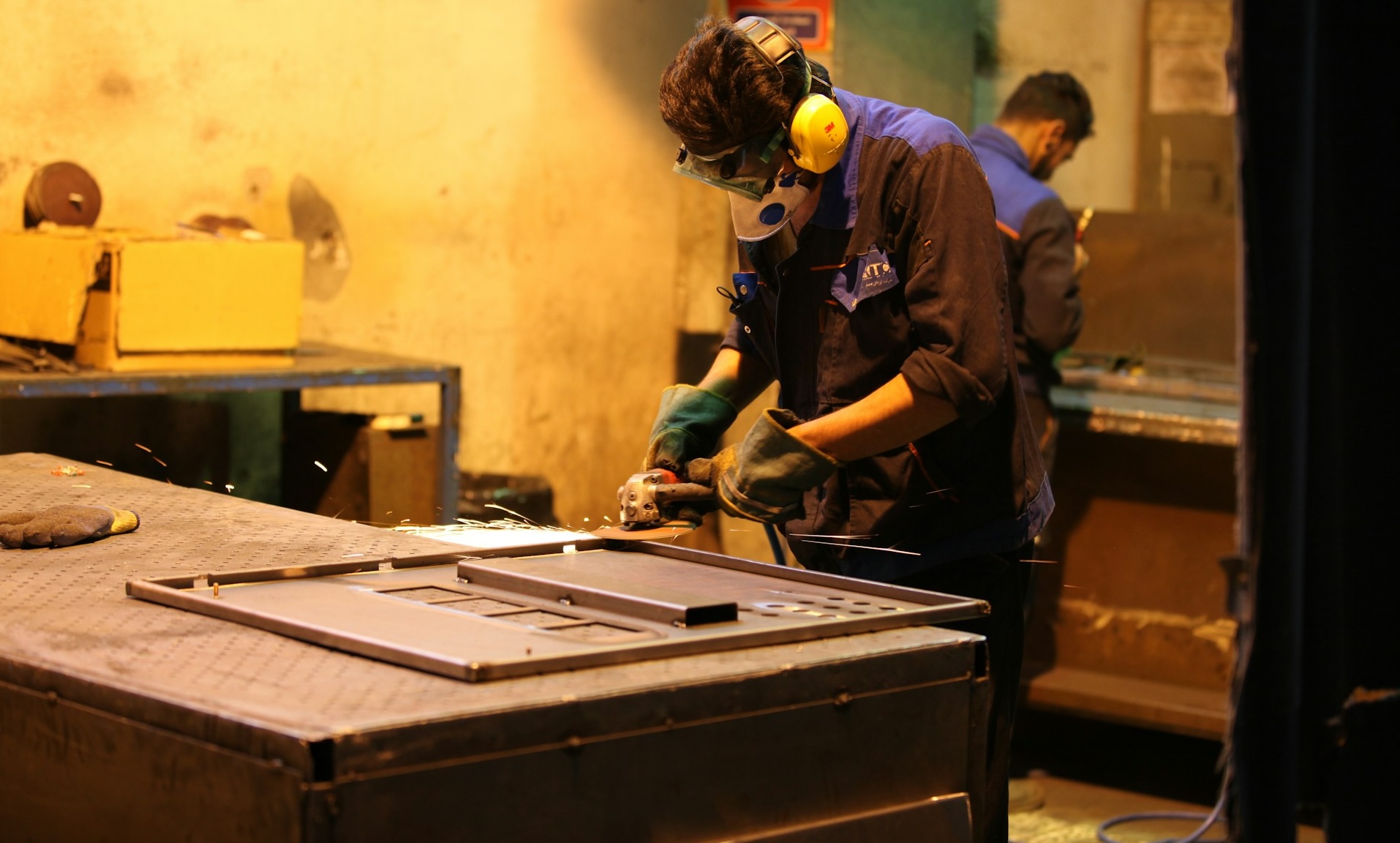 Shutdown & Maintenance Crews